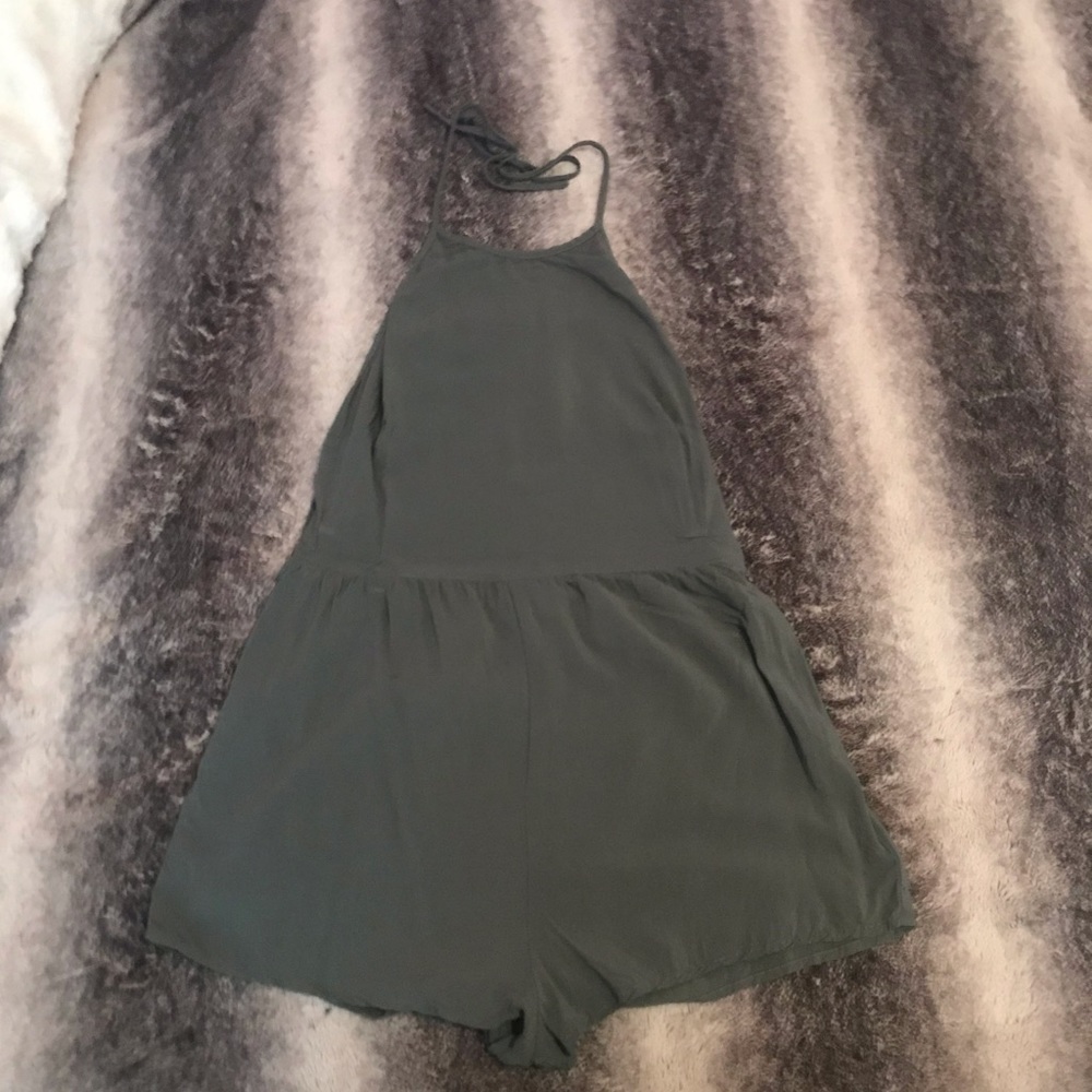 High neck tie romper